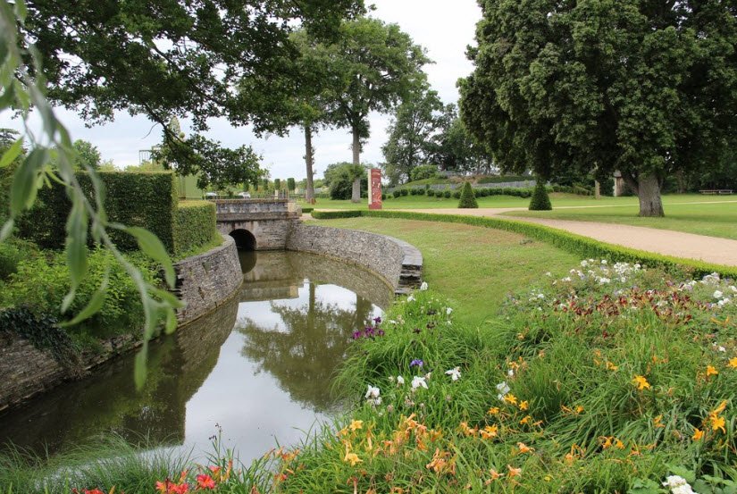LE JARDIN AUX OISEAUX, Couzeix, France, France